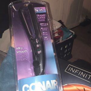 Conair instant heat flat iron